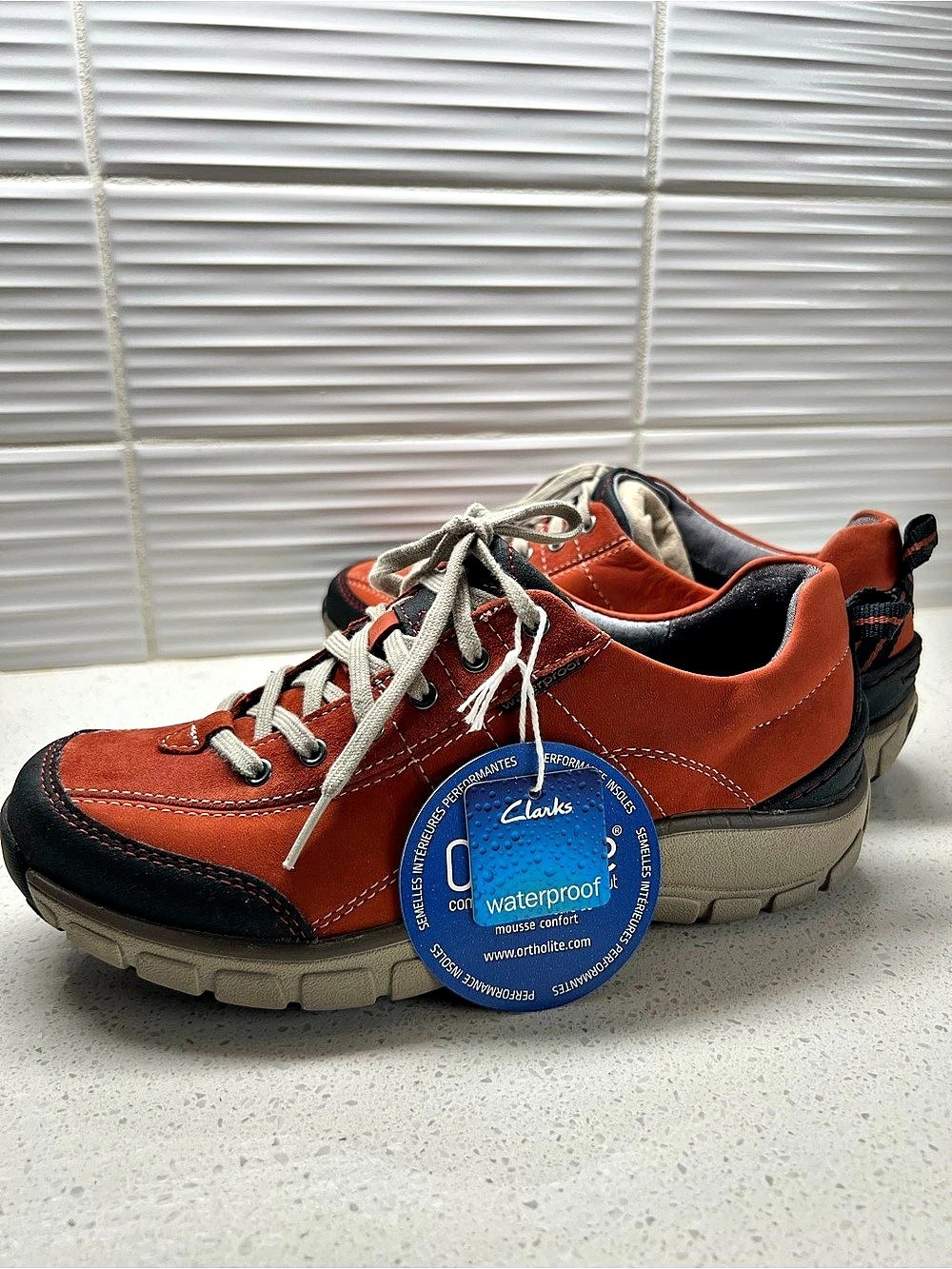 Clarks Wave Walk Orange & Black US 7.5